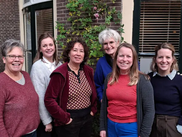 Groepsfoto van het team van Pharos